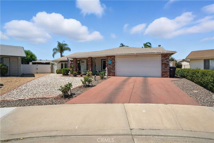 Property Photo:  27083 Dahlia Court  CA 92586 