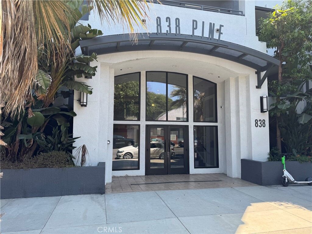 Property Photo:  838 Pine Avenue 309  CA 90813 