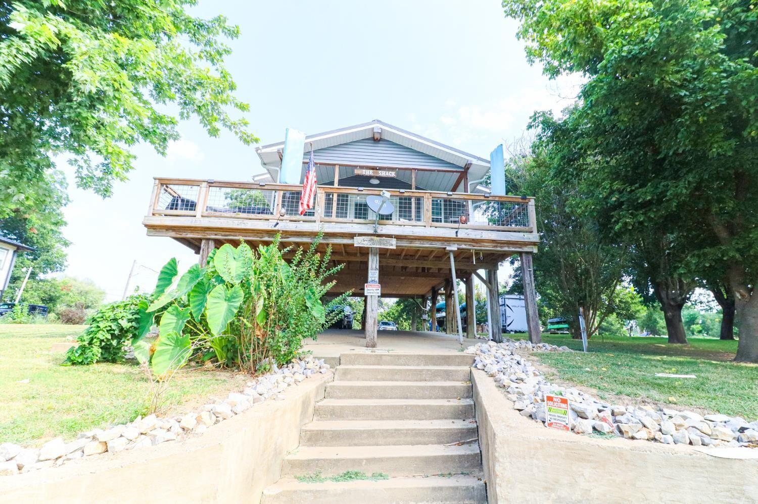Property Photo: 19 E Valley Drive AR 72542