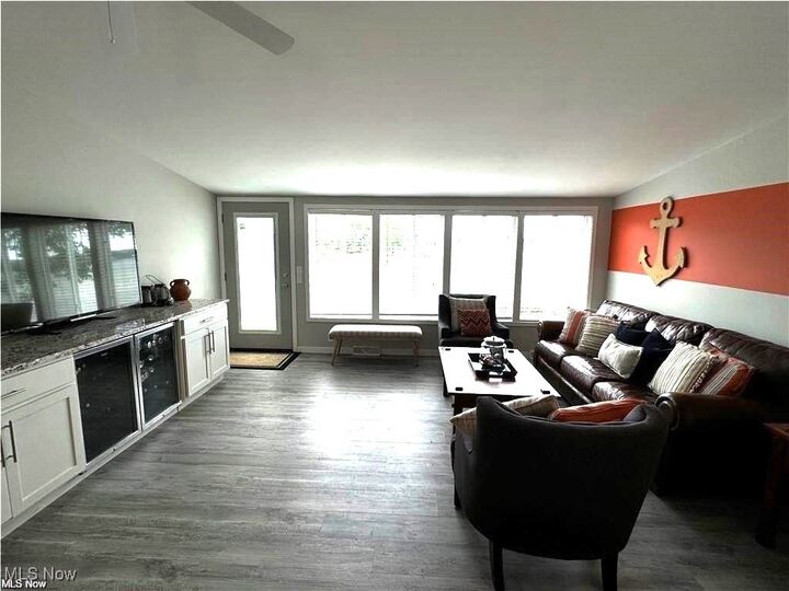 Property Photo:  1296 NE River Road  OH 44429 