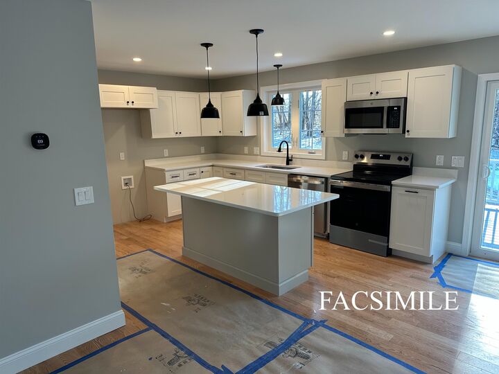 Property Photo:  34 Silver Hill Drive  NH 03234 