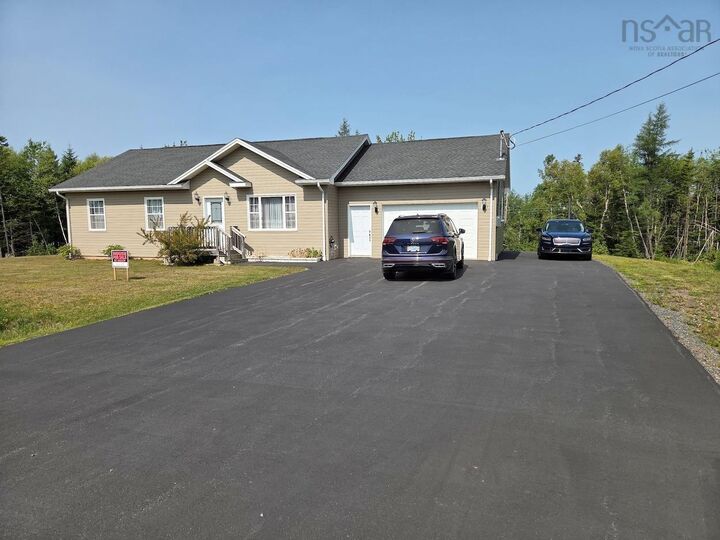 425 West North River Road  North River NS B6L 6Y2 photo
