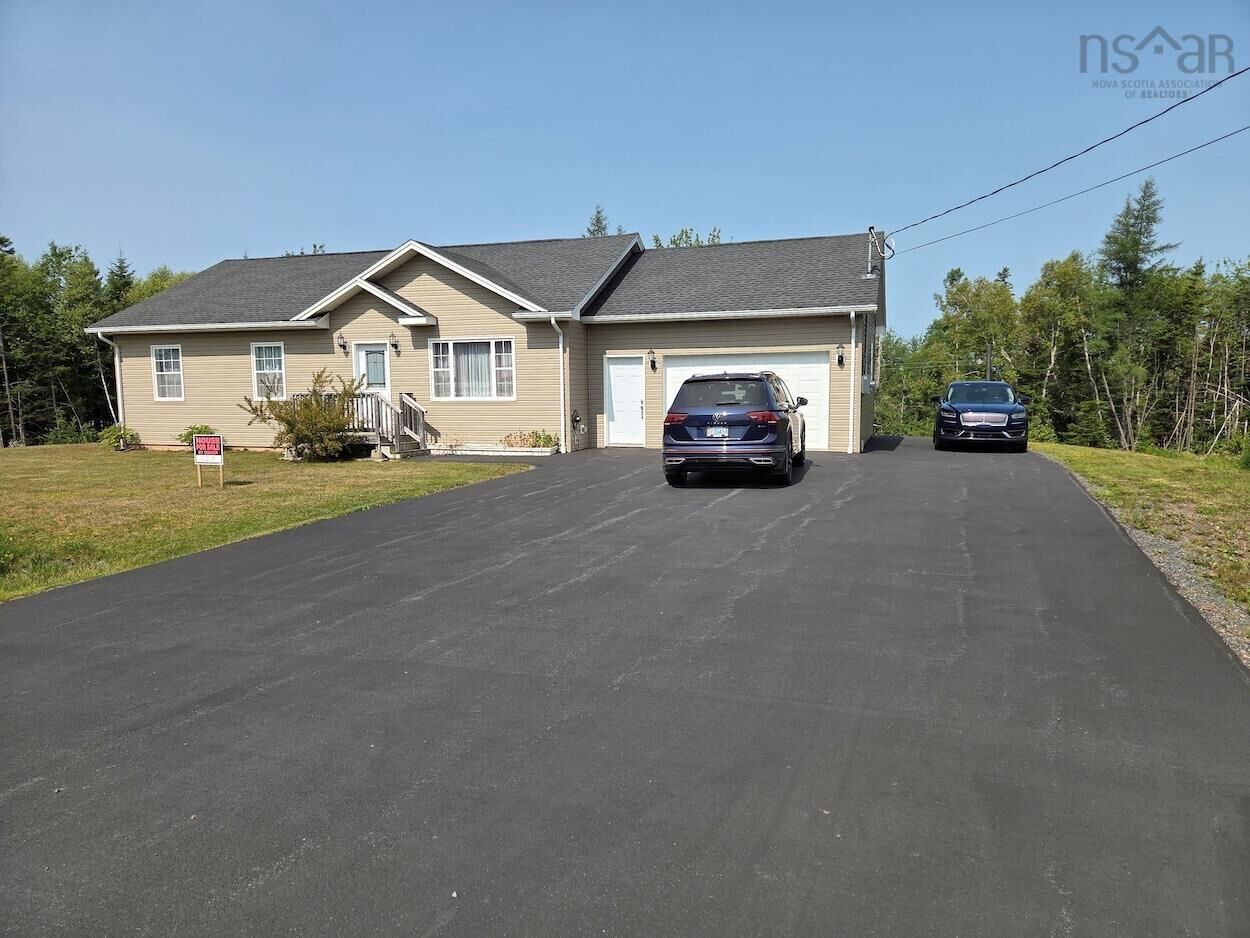 Property Photo:  425 West North River Road  NS B6L 6Y2 