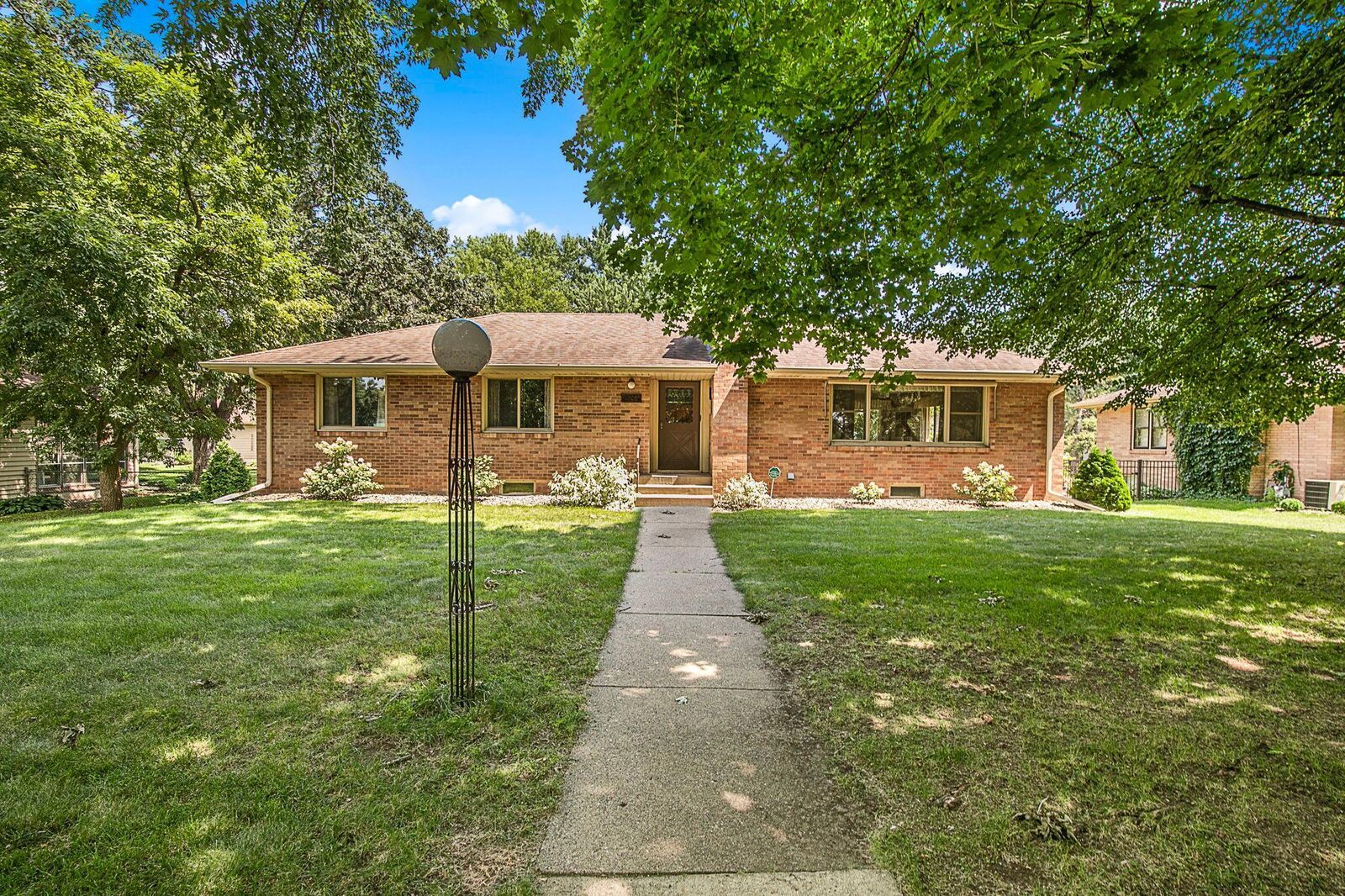 Property Photo: 1808 Kilian Boulevard SE MN 56304
