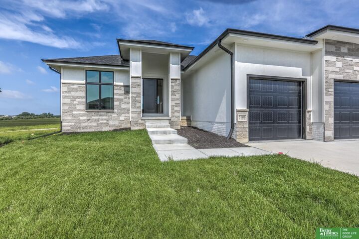 Property Photo: 5708 N 198th Street NE 68022