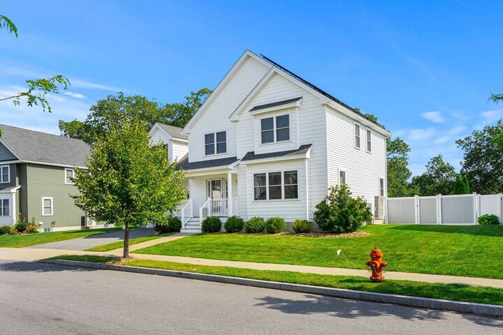 Property Photo:  11 Woodlands Road  MA 01970 
