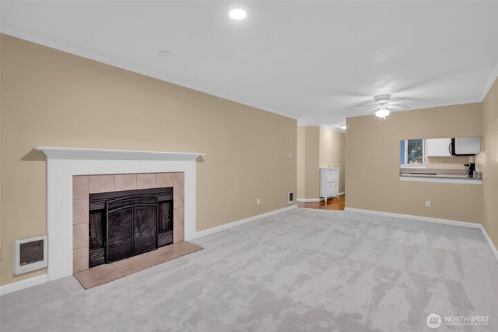 Property Photo:  11102 NE 125th Lane K136  WA 98034 