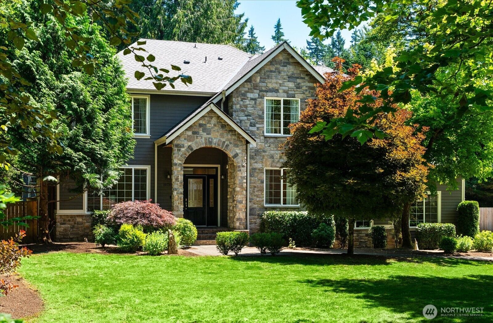 Property Photo:  19735  183rd Way SE  WA 98058 