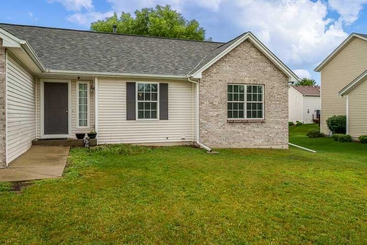 Property Photo:  829 Dr Clark Way  IL 61080 