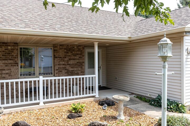 Property Photo:  2770 Havenwood Drive A  WI 54904 