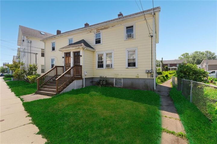 Property Photo:  173 Child Street  RI 02885 