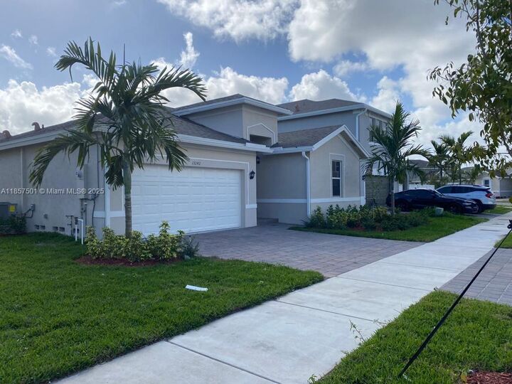 Property Photo: 13242 SW 270 Ter 13242 FL 33032