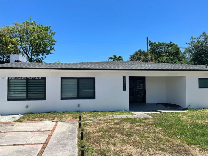 18441 NE 21st Ave  North Miami Beach FL 33179 photo