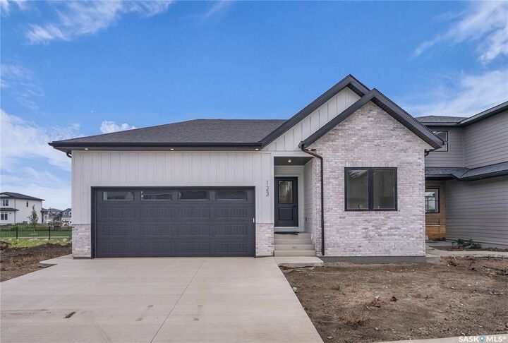 123 Katz Avenue  Saskatoon SK S7V 1S9 photo