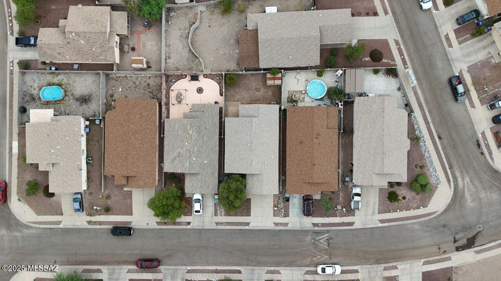 Property Photo:  1804 W Calle Guadalajara  AZ 85713 