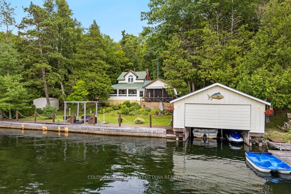 Property Photo:  4712 Briton Houghton Bay Road  ON K0G 1V0 