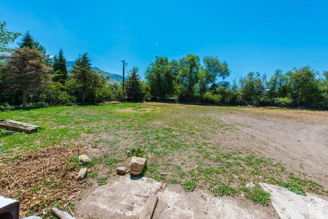 Property Photo: 6369 S Cobblerock Ln UT 84121