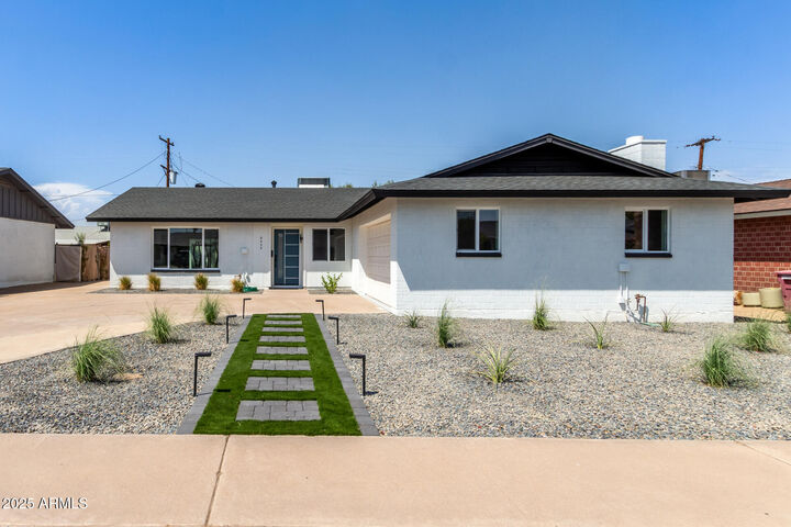 8420 E Plaza Avenue  Scottsdale AZ 85250 photo
