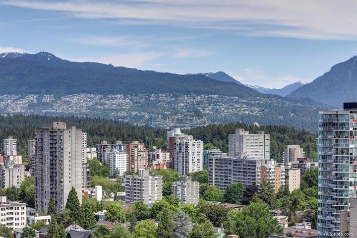 1171 Jervis Street 1601  Vancouver BC V6E 0C9 photo