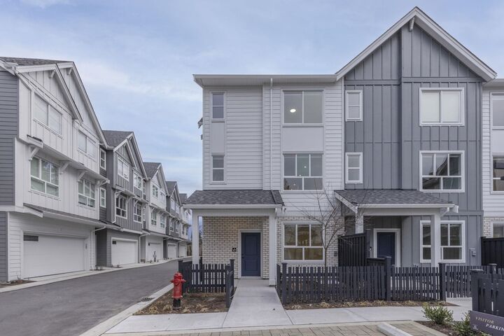 Property Photo:  17458 100 Avenue 26  BC V4N 4L4 