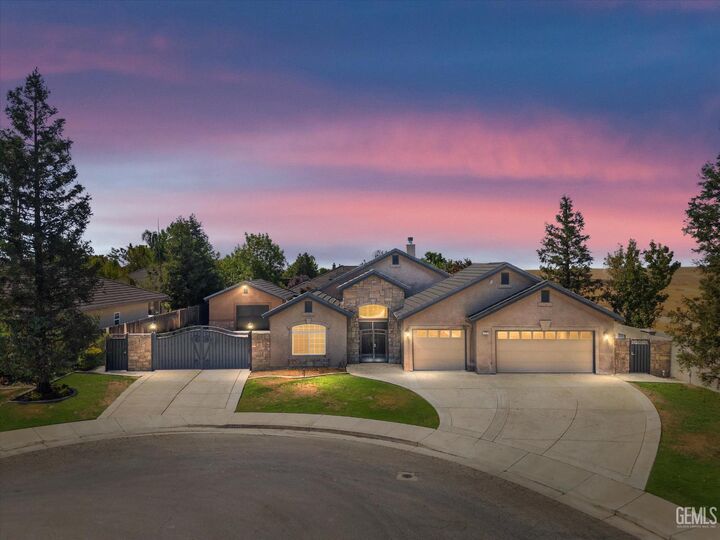 10703 Petty Court  Bakersfield CA 93306 photo