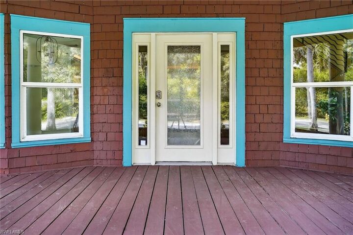 Property Photo:  2740 Rhode Island Ave  FL 33916 