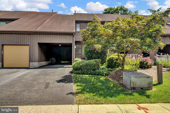 Property Photo:  48 Jacob Court  NJ 08628 