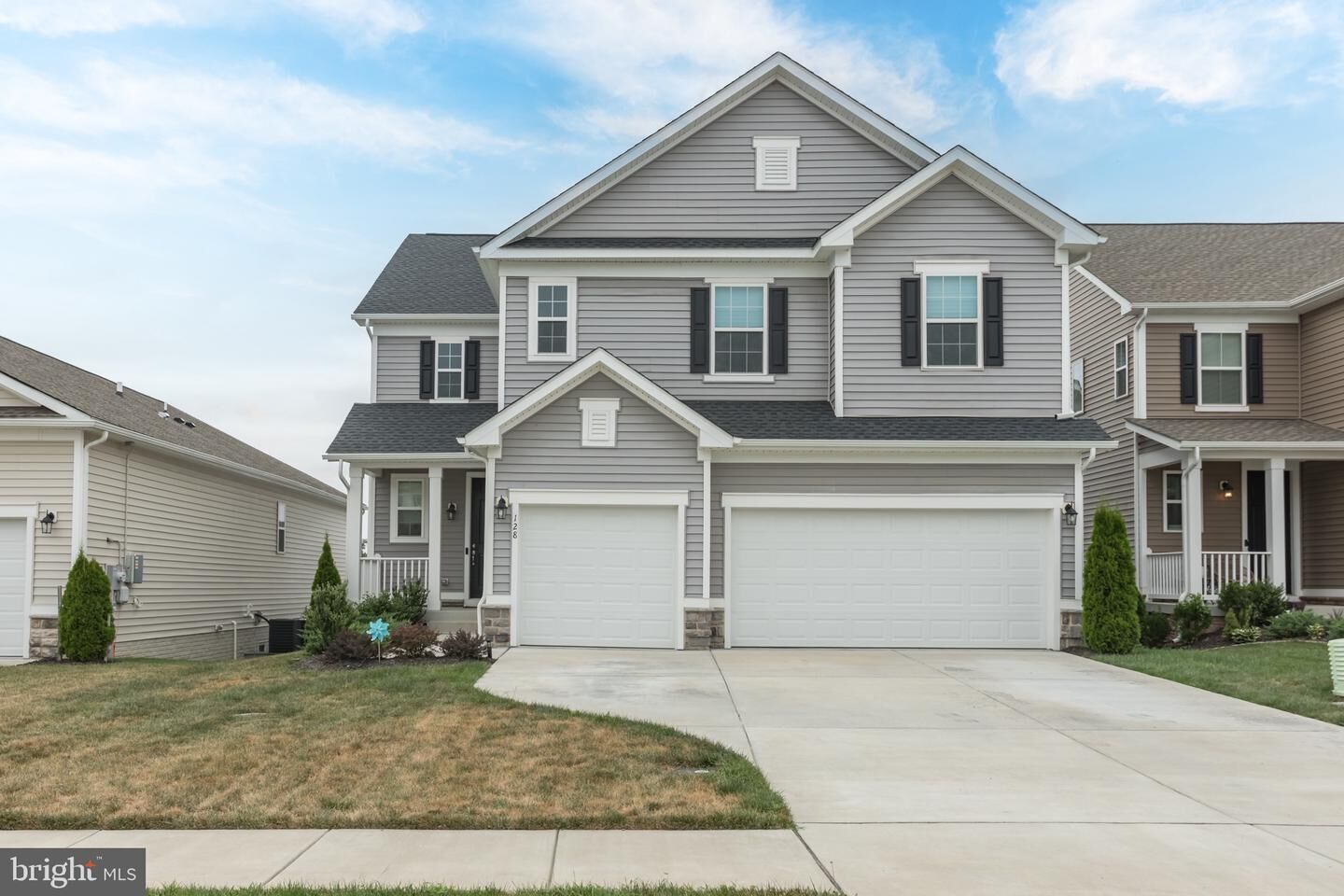 Property Photo: 128 Raven Oaks Drive VA 22602