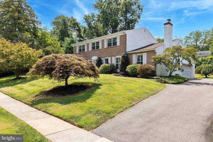 Property Photo:  7810 Cobden Road  PA 19038 