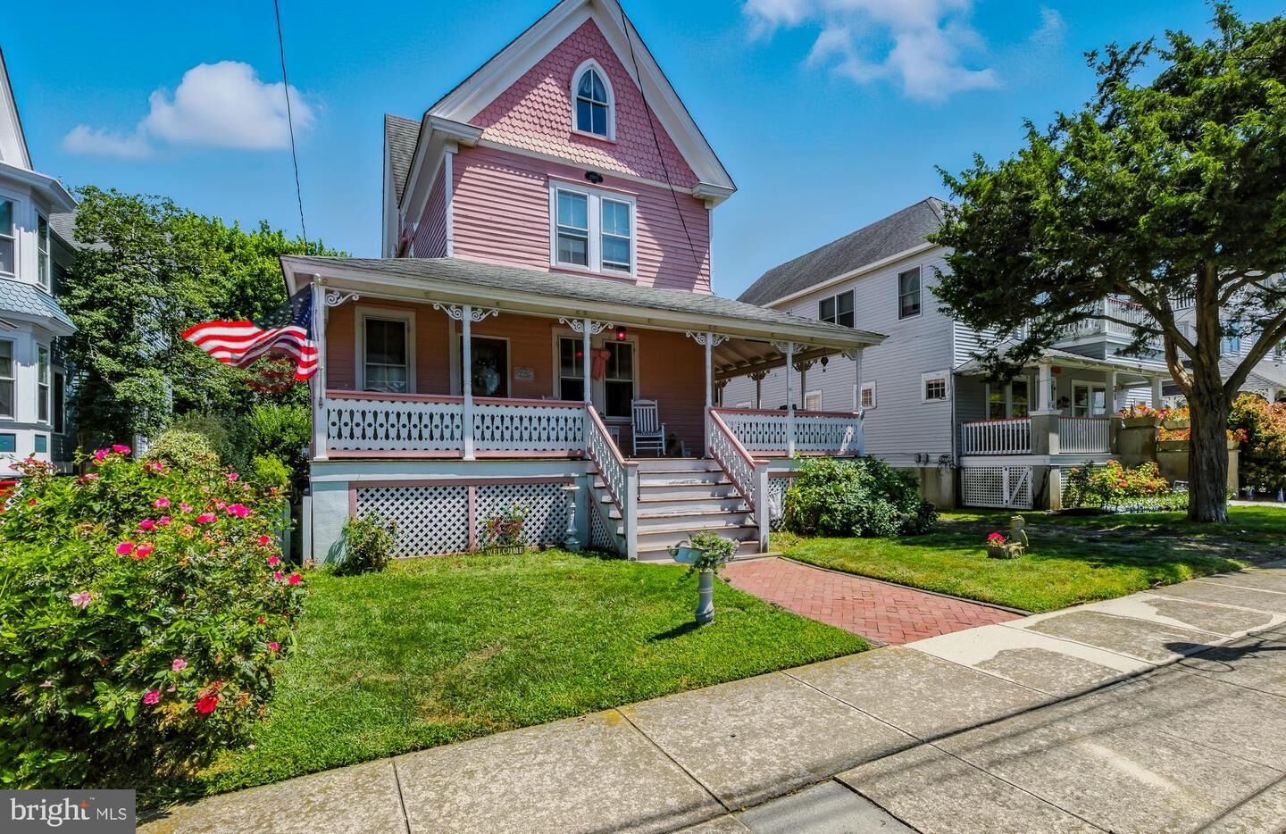 Property Photo:  