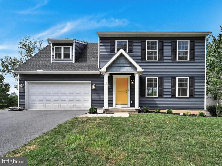 458 N Maple Street  Ephrata PA 17522 photo