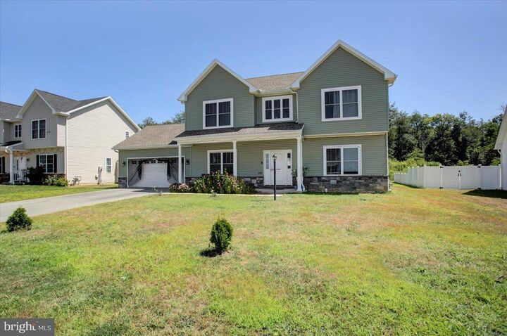 Property Photo: 238 Parkway Drive PA 17065