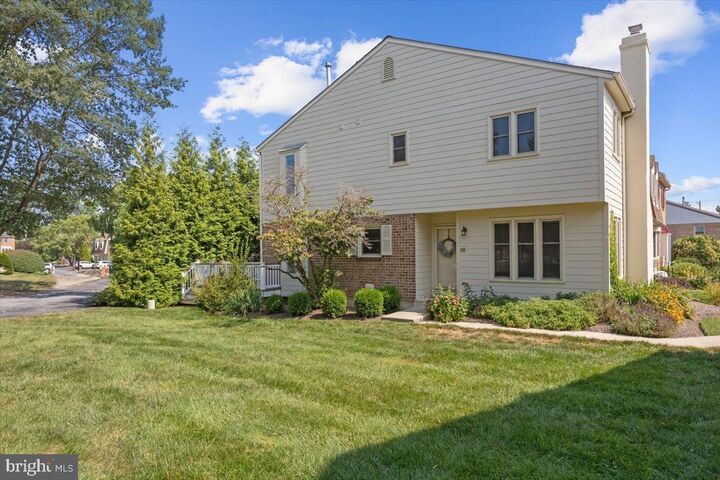 Property Photo: 4 Fairfax Vlg PA 19063