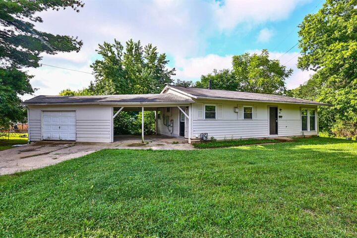 Property Photo:  2697 Wenning Road  OH 45231 