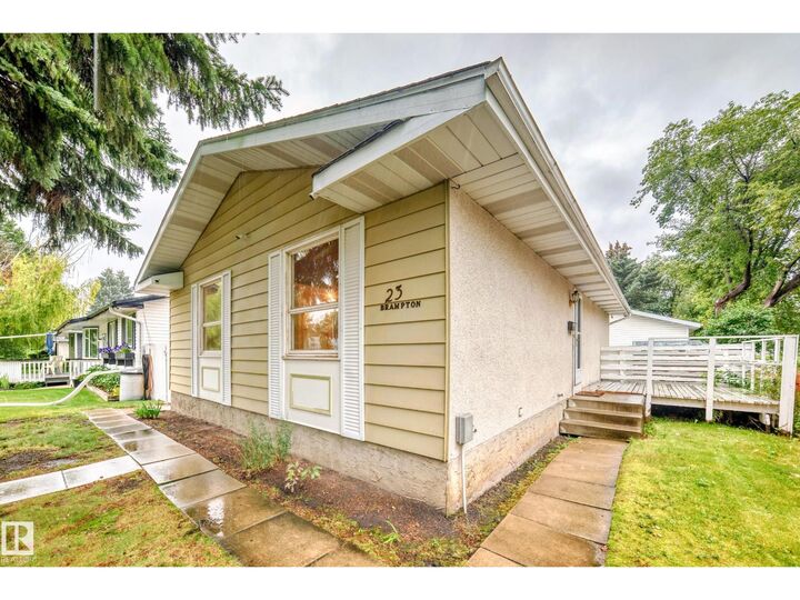 Property Photo:  23 Brampton St  AB T7X 1G1 