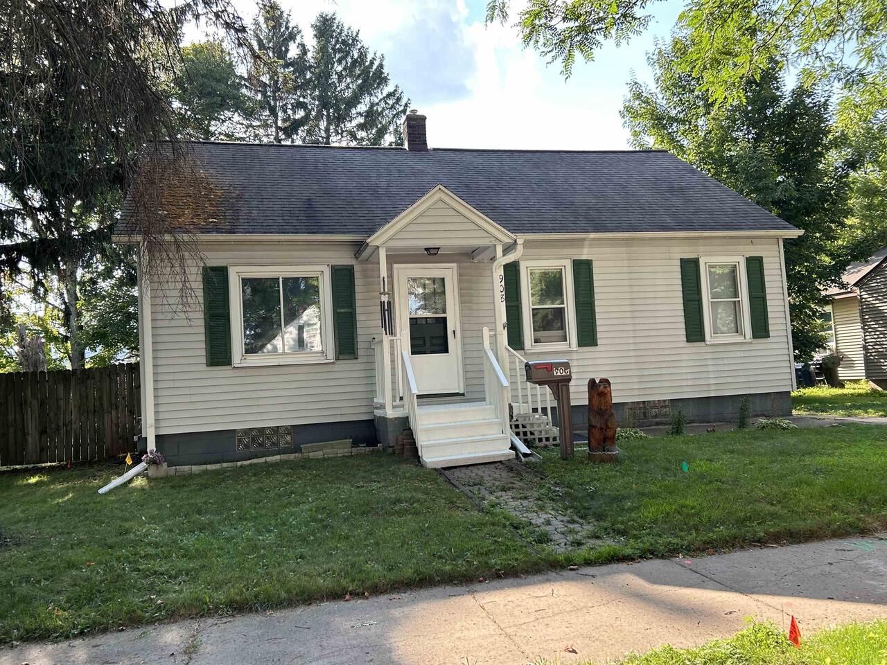 Property Photo: 908 North 10th Avenue WI 54401