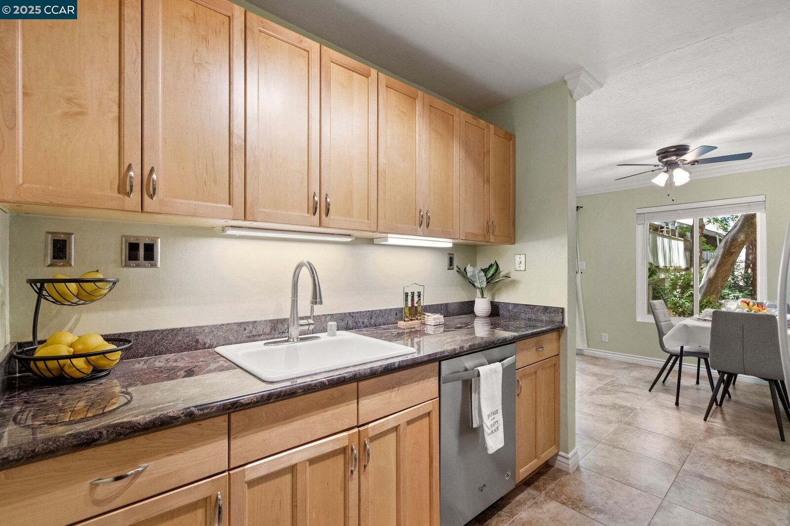 Property Photo:  2704 Oak Road 80  CA 94597 