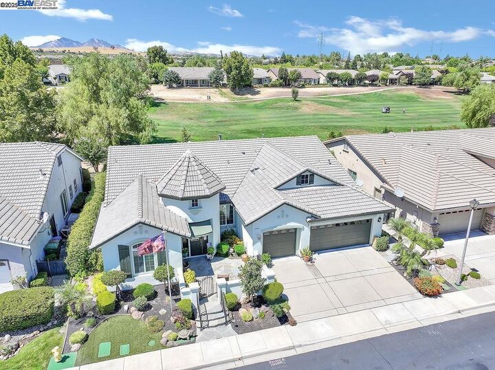 Property Photo:  1131 Burghley Ln  CA 94513 