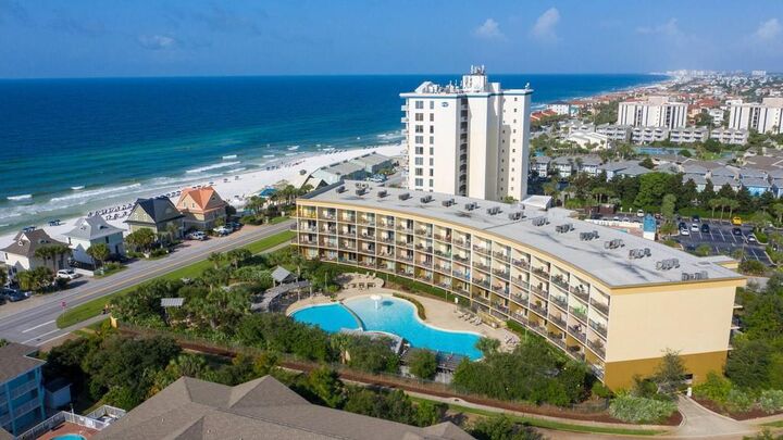 Property Photo:  548 Sandy Cay Drive Unit 207  FL 32550 