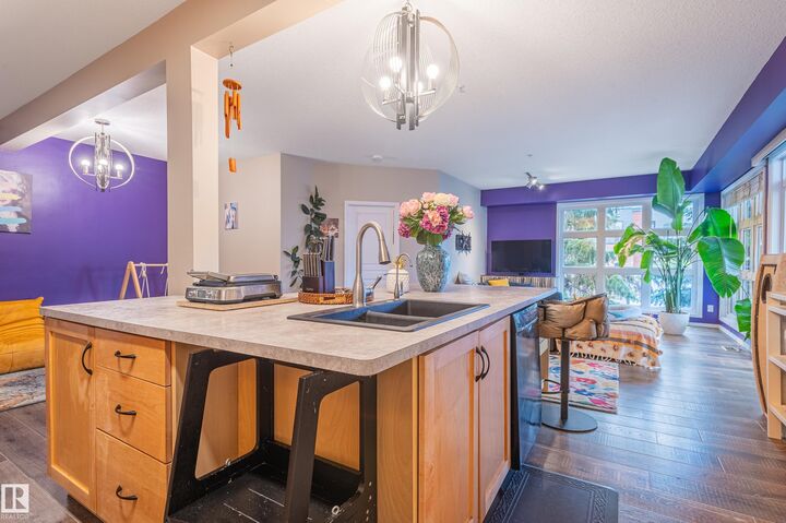 10411 122 Street NW 216  Edmonton AB T5N 4C2 photo
