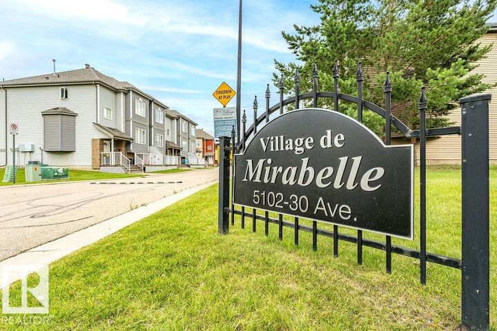 Property Photo:  5102 30 Avenue 54  AB T4X 0A9 