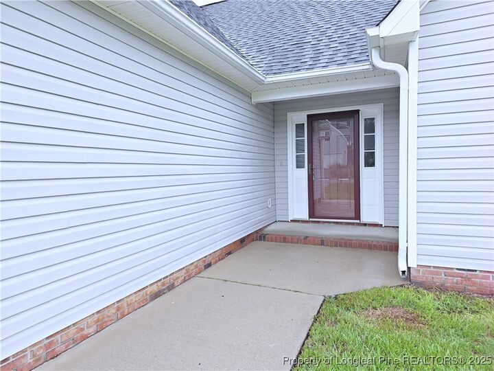 Property Photo: 133 Sanford Court NC 28376