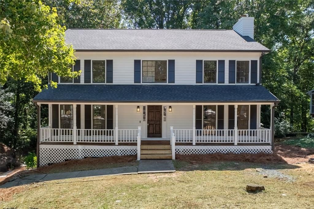 Property Photo: 4166 Riverhill Court NE GA 30075