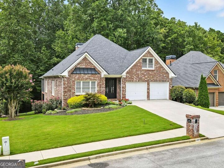 Property Photo: 1095 Grace Hill Drive GA 30075