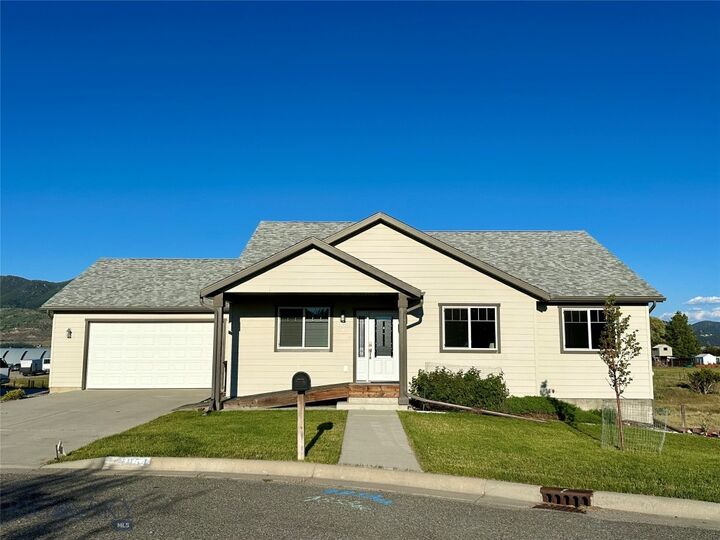 4854 Helene Drive  Butte MT 59701 photo
