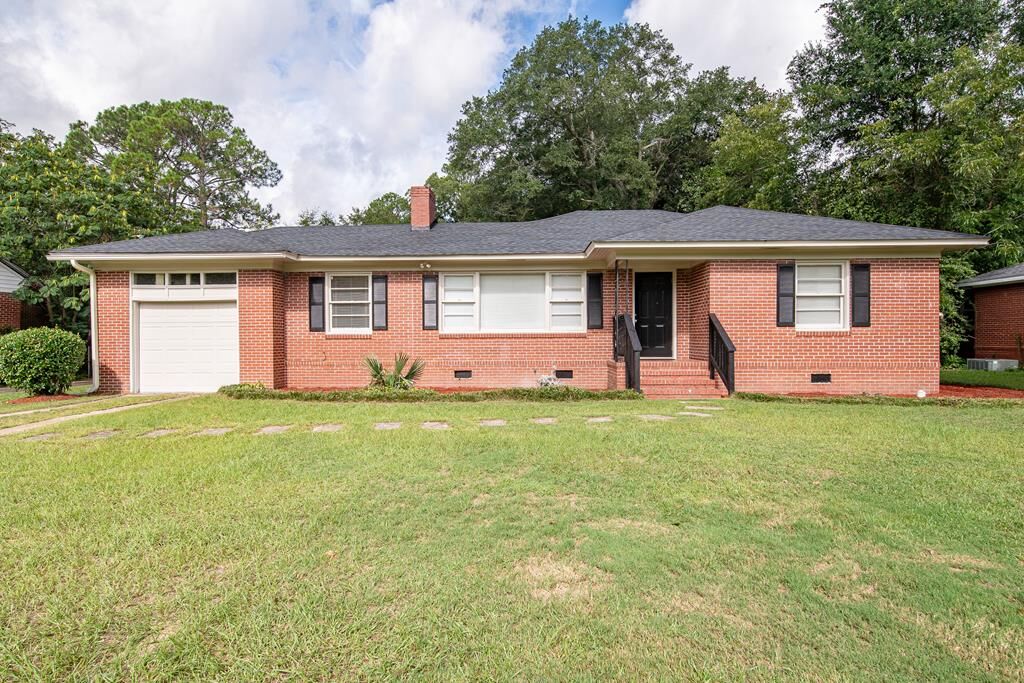 Property Photo:  1459 Alta Vista  GA 31907 