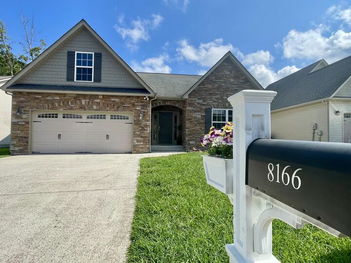 8166 Bluegill Circle  Ooltewah TN 37363 photo