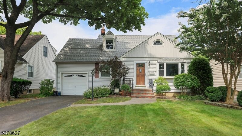 Property Photo:  114 Beech St  NJ 07016 