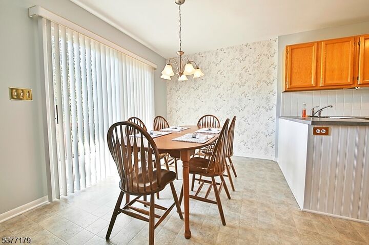 Property Photo:  31 Meadow Pond Rd  NJ 07419 