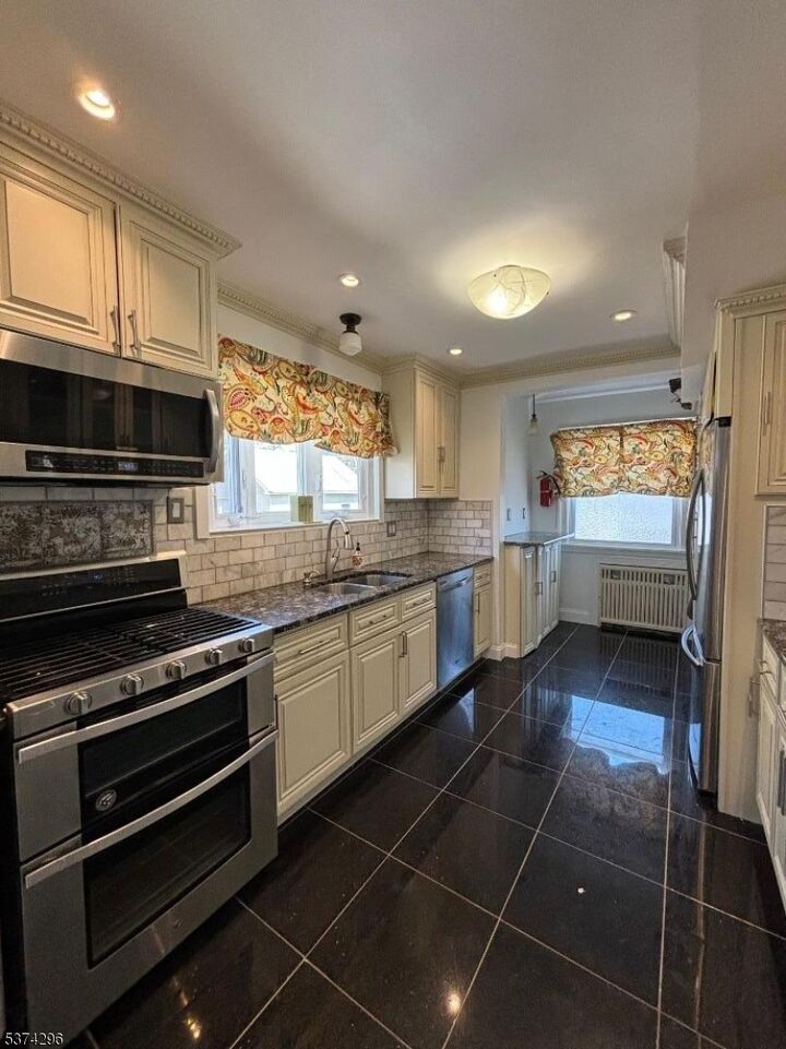 Property Photo: 1127 Stilford Ave NJ 07060